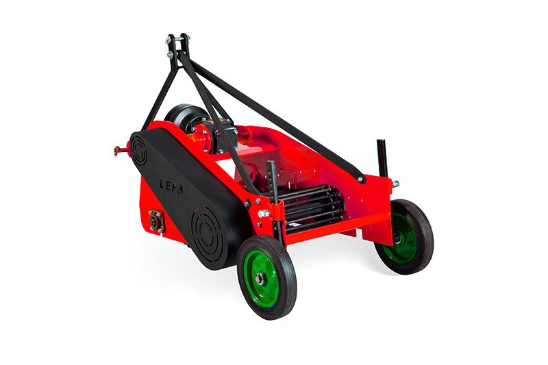 Arracheur de pommes de terre AP-60 - Lefa Distribution - Machines innovantes d’entretien d’espaces verts, parcs et jardins